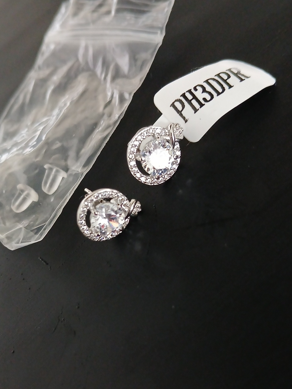💕Charmed Aroma Clear Crystal Halo Stud Earrings Silver-Tone